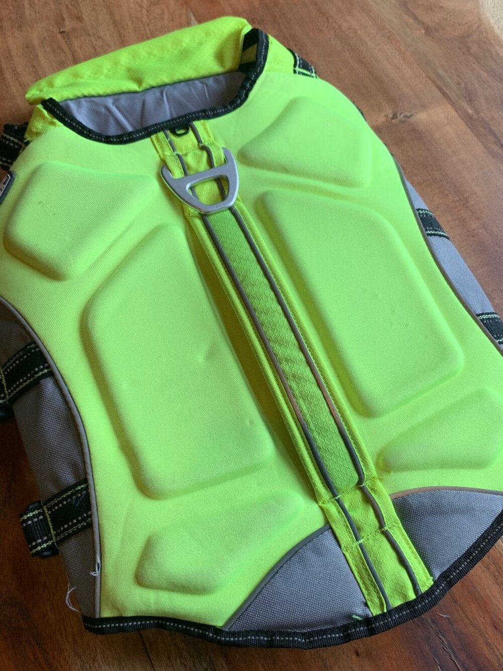 Arcadia Trail high visibility dog puppy life jacket preserver size M